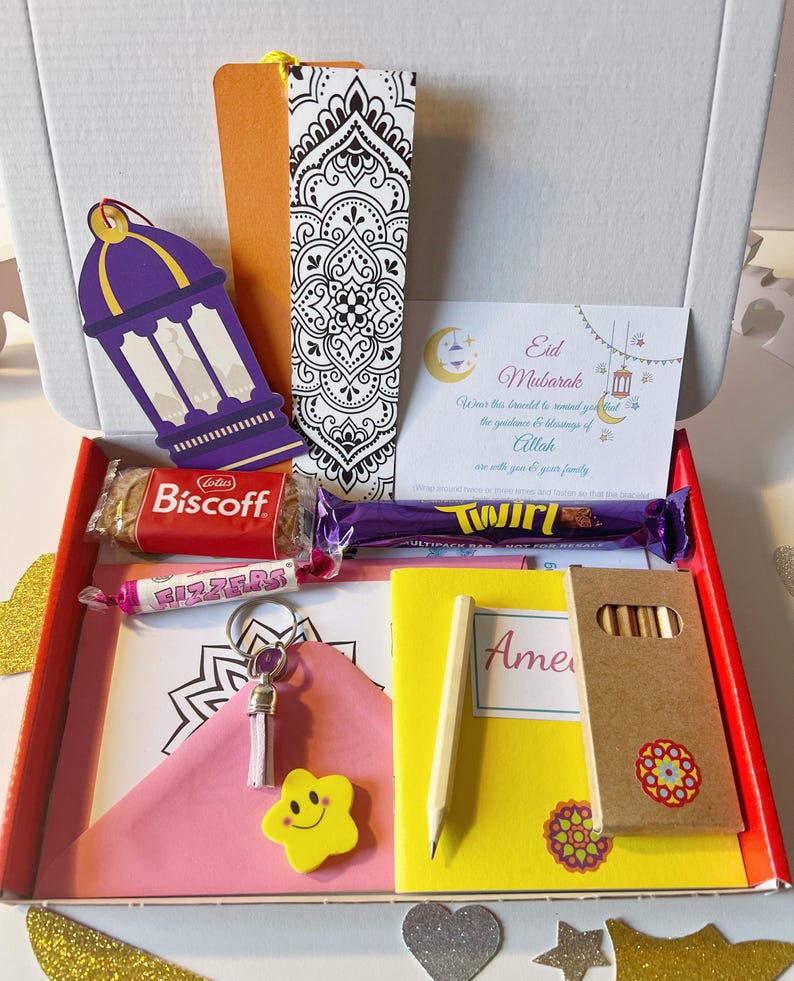Eid Activity Box for Kids: Personalised Eid al Fitr Gift image 1