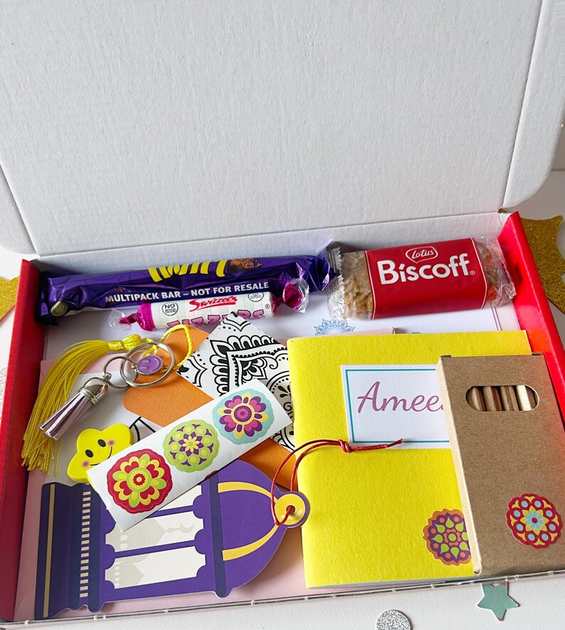 Eid Activity Box for Kids: Personalised Eid al Fitr Gift image 2