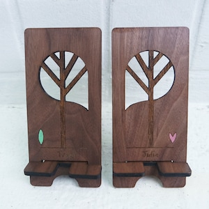 Couple Gift- Personalized Heart-Shaped Tree Phone Stands