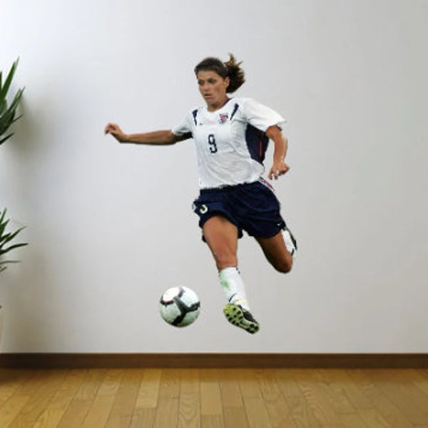 Mia Hamm - Etsy