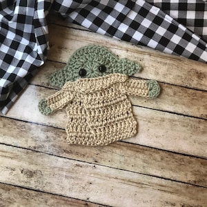 CROCHET PATTERN- Baby Green Alien Applique