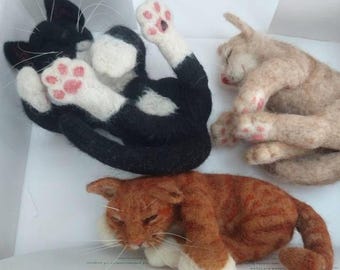 Needle felted sleeping cat pet portrait