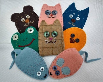 Animal shaped wool  needle and pin case book ( tartan cat, pink cat, dog, bear, mouse, chick, frog)