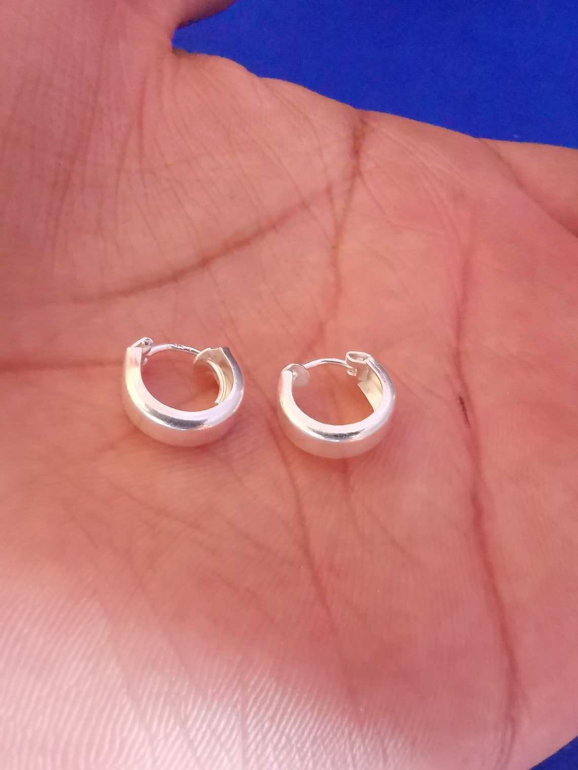 Sterling silver 925 small hoops for standard lobe piercing Etsy