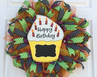 Happy Birthday Wreath