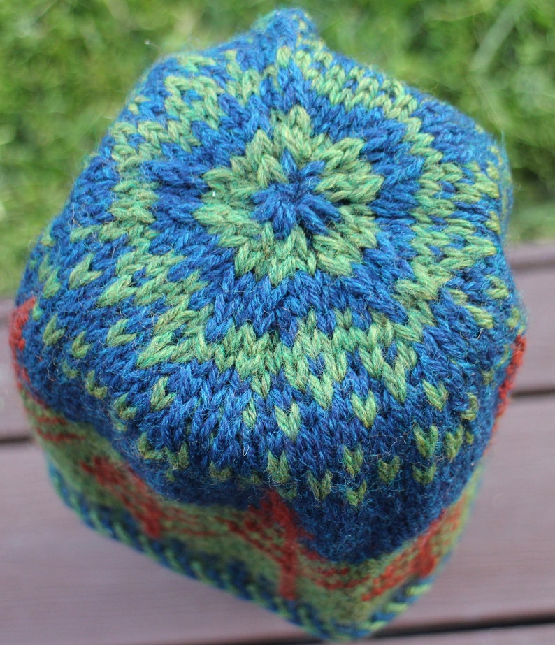 Fall evergreen tree wool hat