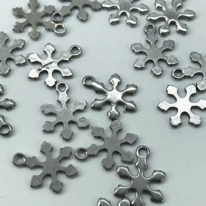 Stainless Steel Snowflake Charms, 304 Stainless Steel, 12x9x0.8mm,Hole: 1.2mm, 10 Pc,