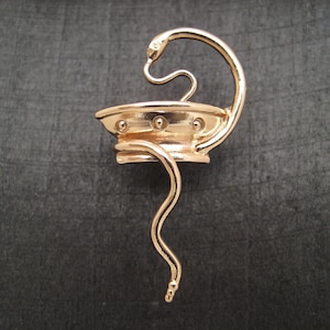 14K Gold Bowl of Hygieia Lapel Pin
