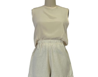 zijden tanktop met brede bandjes, minimalistische neutrale mouwloze jaren 90 blouse M