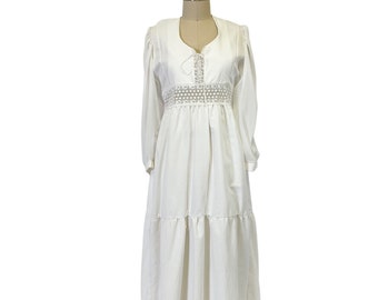 Vestido largo con corsé de encaje de crochet blanco hecho a mano: estilo bohemio estilo pradera (talla mediana)