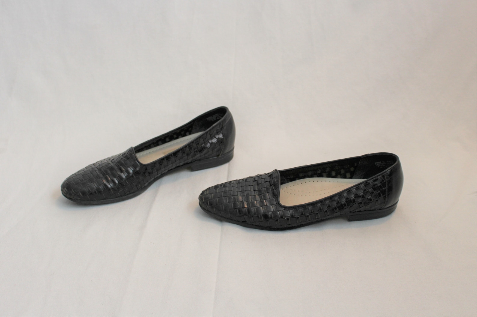 black woven leather loafers 90s minimalist slip on shoes ballet slippers size 7 black woven leather loafers 90s minimalist slip on shoes ballet slippers size 7