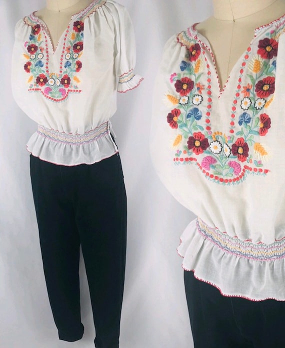 Hungarian folk blouse 50s boho floral embroidered