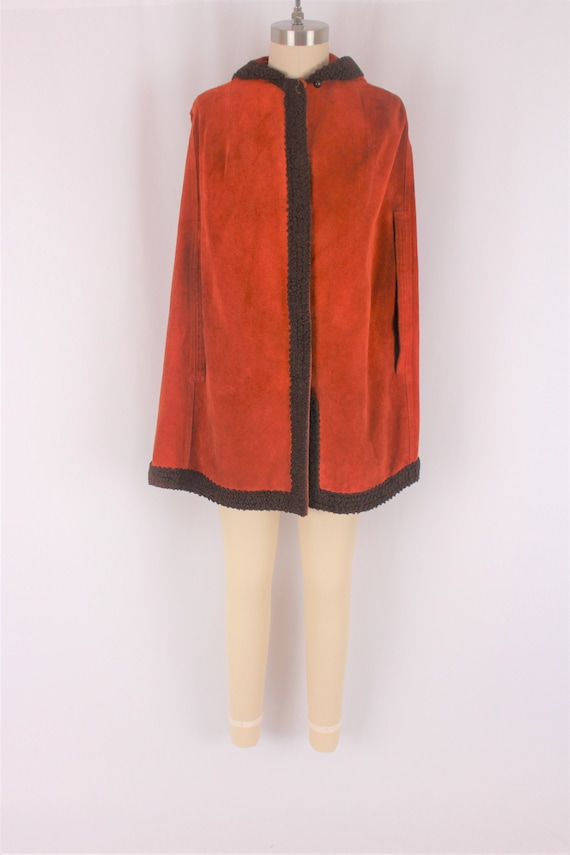 burnt orange suede cape 70s boho vintage leather p