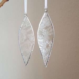 Set van gematteerde glazen bladeren..... struikdecoratie..... raamdecoratie... woondecoratie... cadeau-idee
