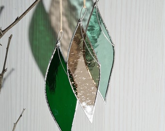 Glass leaf...NEW COLORS...shrub decoration....window decoration...home decor