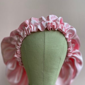 Satin cap to protect Afro hair and curls while sleeping, PINK, pink pink, JEN by curly hair care