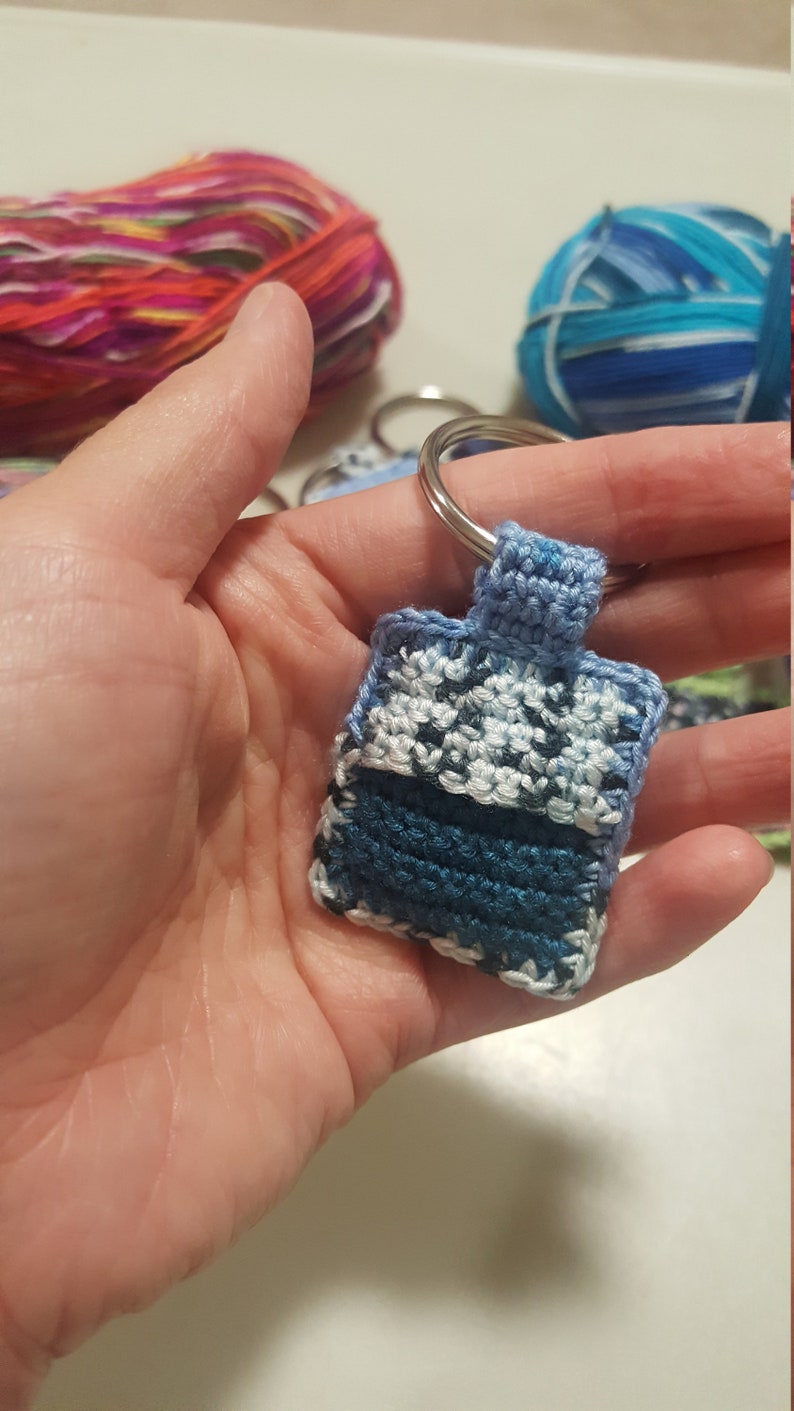 Shopping Cart Quarter Holder