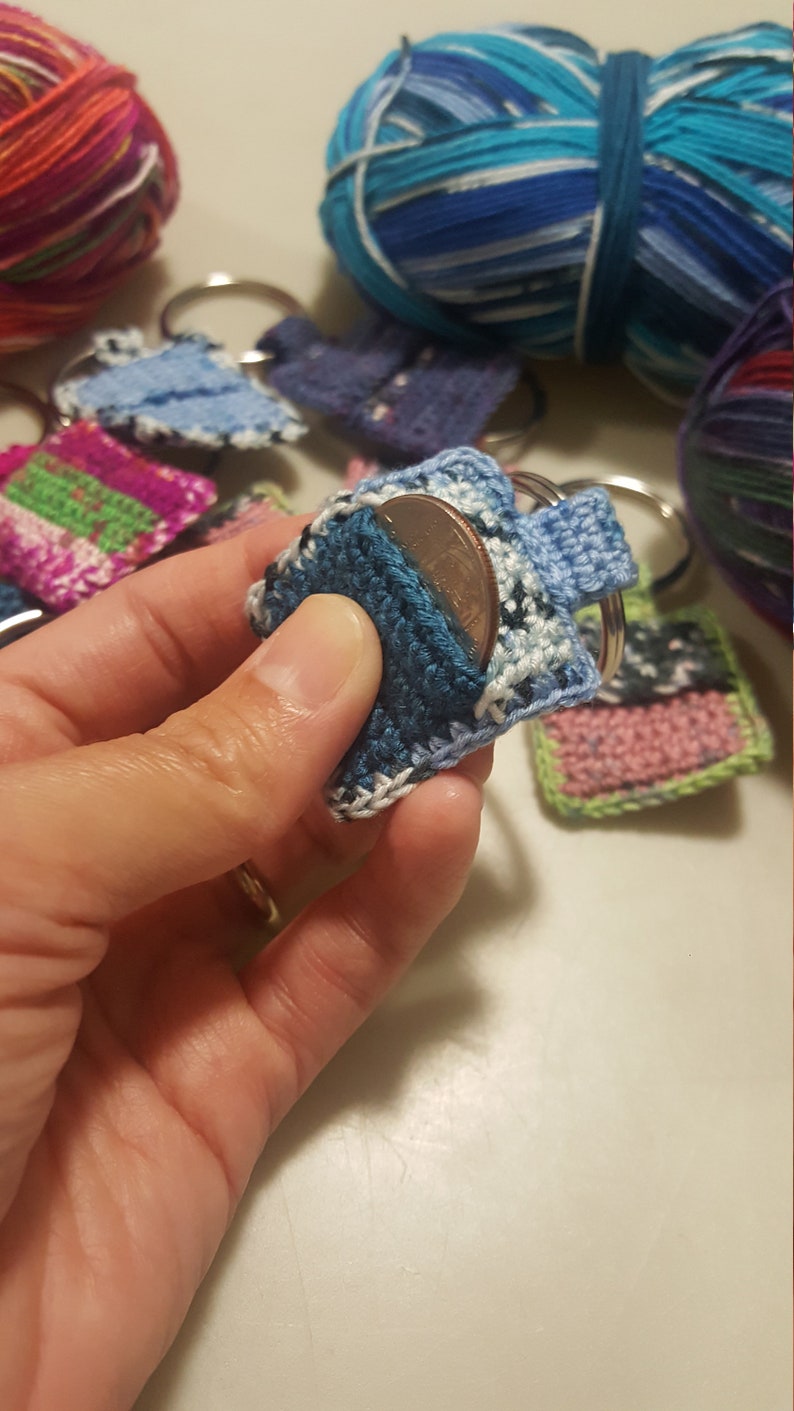 Shopping Cart Quarter Holder