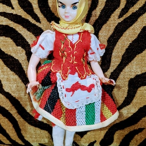 Vtg Dolls of the World Spanish Folk Peasent Doll, Spain Folk Doll, Spain/ Portugal Folk Doll, Traditional Spanish Folk Doll