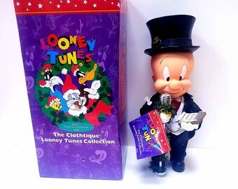 Vtg 1997 Very Rare Collectible The Clothtique Collection Loony Tunes Elmer Fudd Holiday Christmas Figurine, Loony Tunes Christmas Figurine