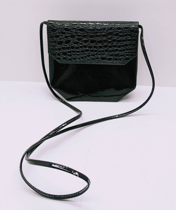 90s Black Patent Leather Snakeskin Crossbody Geom… - image 4