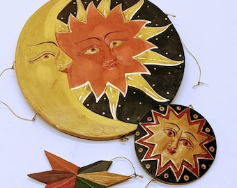 木製の太陽と月の顔の壁掛け、天体保育室の装飾 - Etsy 日本