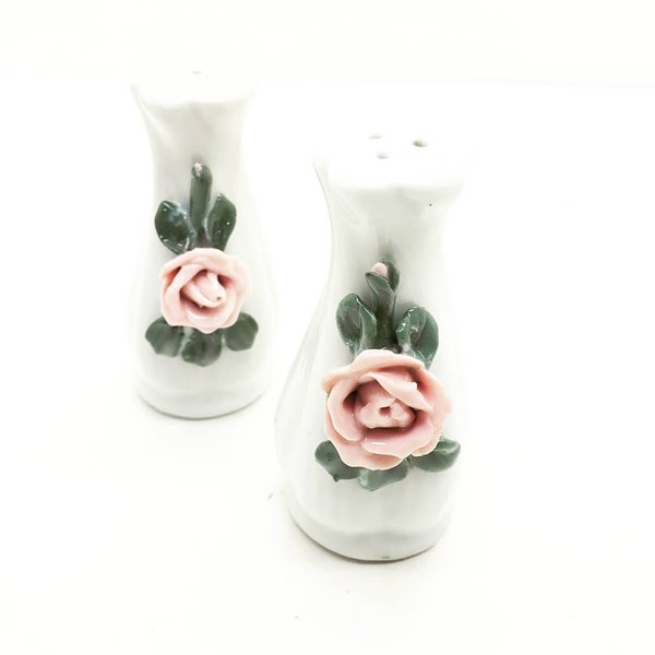 Victorian Roses Porcelain S&P Shakers Delicate Pretty Dainty Pink Rose Sweet Frilly Kitchen Decor Shakers