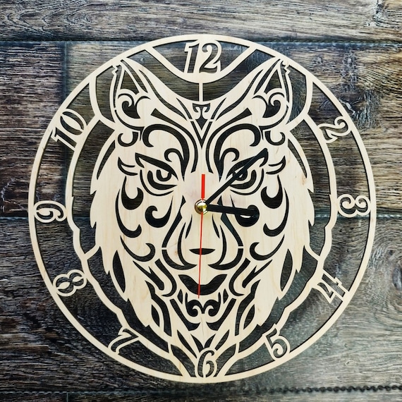 Wolf Sign Wall Clock Wood Decor Art Gifts Woman Men Friend Living Room Bedroom Kitchen Birthday Christmas Custom Wolf Sign Wall Clock