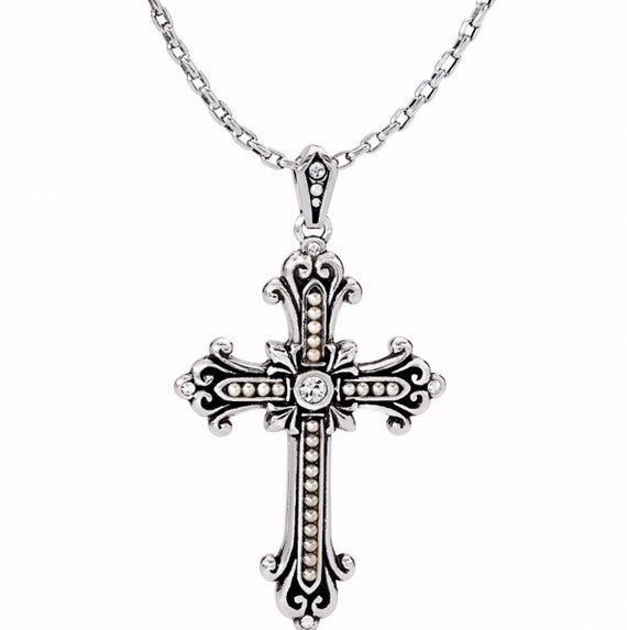NWT Brand New Pearl Cross Necklace 