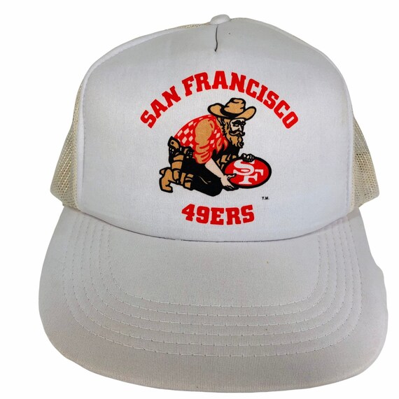 Mascot Mesh Trucker 