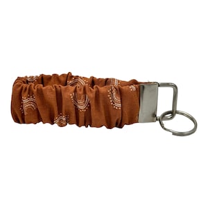Brown Rainbow Scrunchie Keychain Wristlet, Key Fob Lanyard, Key Fob Wristlet, Sturdy Key Holder, Women&#39;s Gift Handmade Boho Wristlet