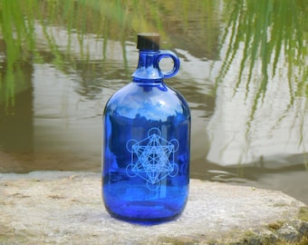 Blauw glazen 2 liter fles met handvat met Metatron