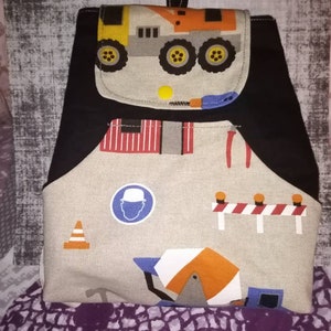Sac à dos enfant engins de chantier personnalisé, sac brodé, crèche, école, sac enfant, cartable, maternelle, sac personnalisé, sac garçon,