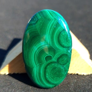 Cabochon di pietra preziosa di malachite naturale, pietra preziosa rara, cabochon di pietra preziosa di malachite verde naturale 36x22x6MM, 63 Carat