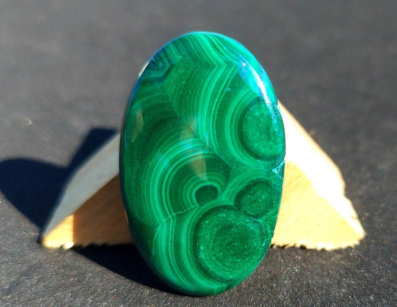 Cabochon di pietra preziosa di malachite naturale, pietra preziosa rara, cabochon di pietra preziosa di malachite verde naturale 36x22x6MM, 63 Carat