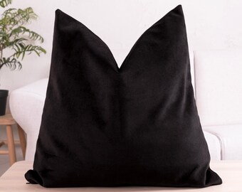 Black Velvet Pillow Cover With White Piping, Black Velvet Cushion Case, 14x14 16x26 20x20 22x22 24x24 26x26 Black Velvet Throw Pillow Cover