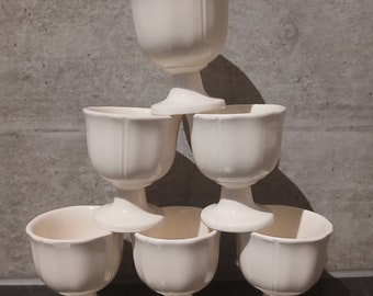 6 Wedgwood queens shape egg cups