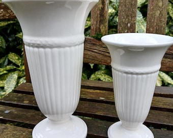 Wedgwood edme 2 vases