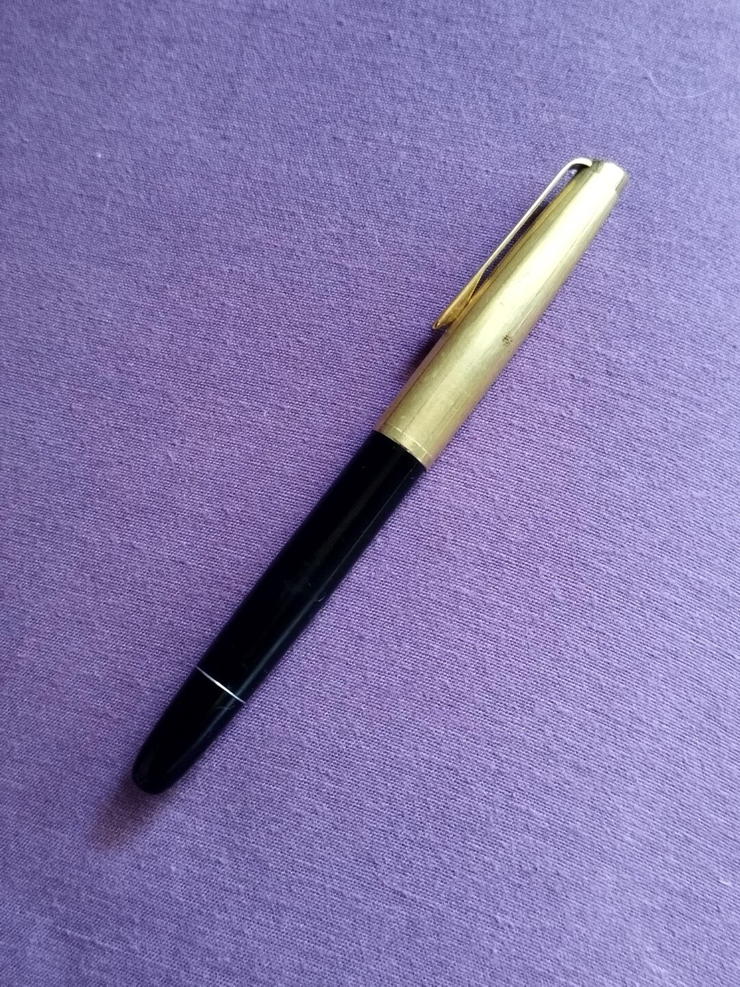 Stylo Plume Vintage Italien Universal, Neuf - Parfait Pour L'écriture Ou La Collection