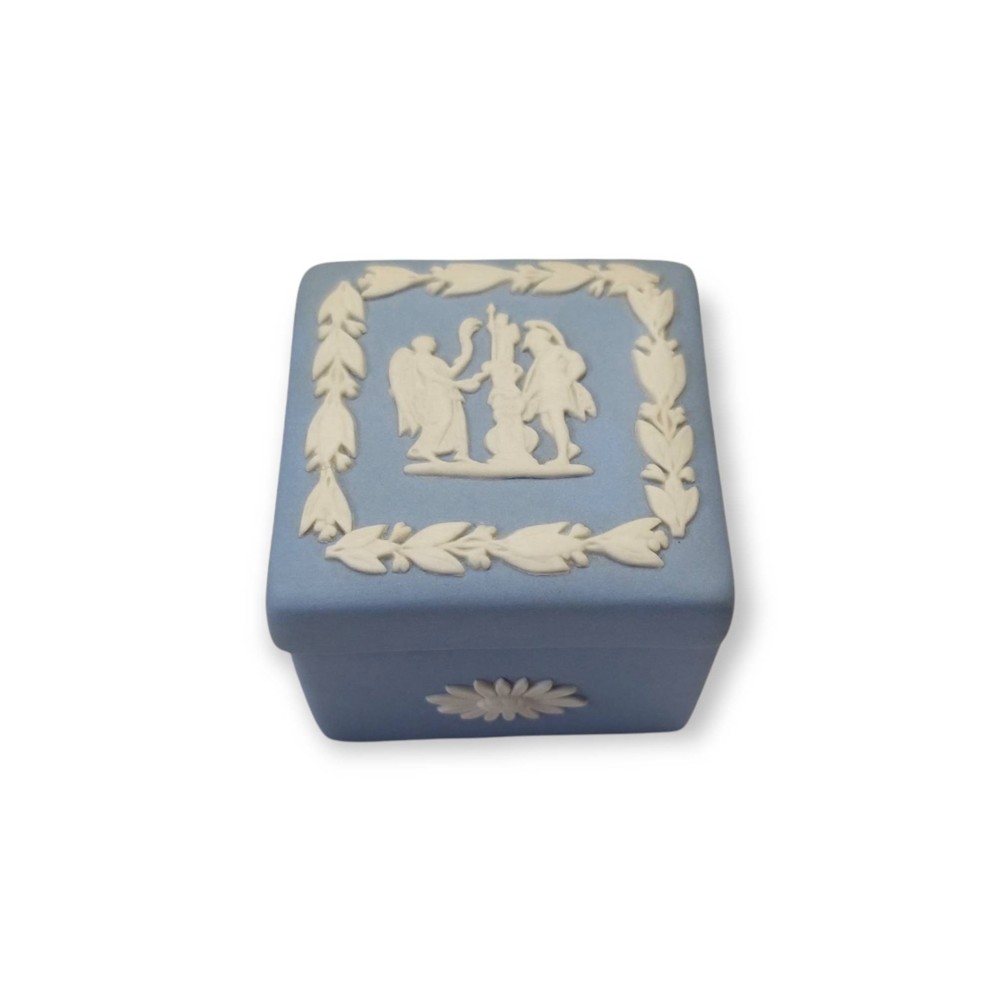 angel on the lid Ring Box Vintage Small hexagon Wedgwood Blue Trinket Box Art & Collectibles