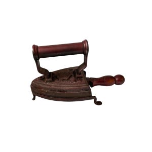 Antique Sad Iron with Trivet: Rustic Farmhouse Decor, England