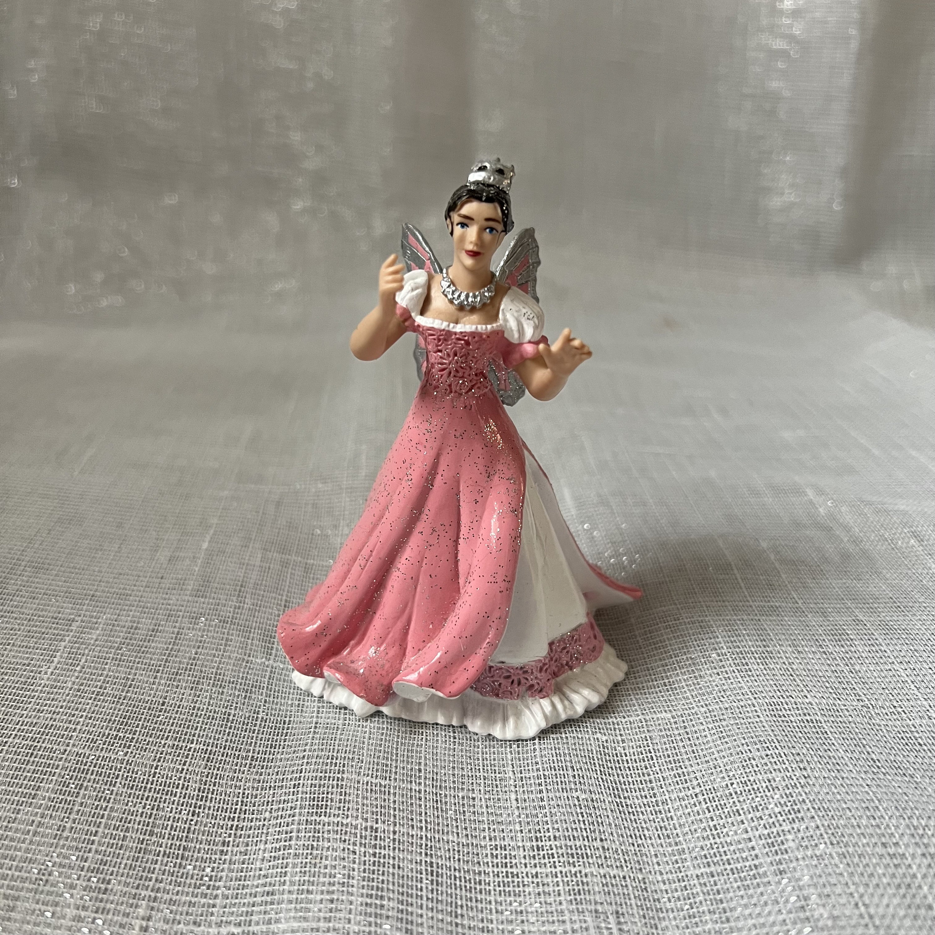 PAPO the Enchanted World Pink Dress Butterfly Wings Queen of Elves