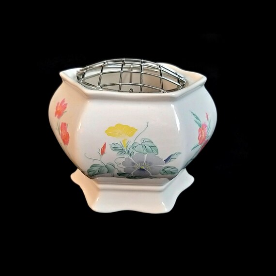 リントンズ　ポット　ボウル　RINGTONS Vintage 1988 Ringtons Wade Cerámica Pequeño Blanco Floral Pie