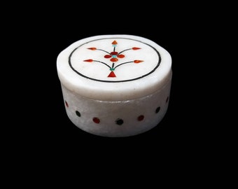 Vintage kleine halfedelsteen ingelegde kunst handgesneden wit verweerde marmeren snuisterij doos vanity bruiloft verlovingscadeau voor haar