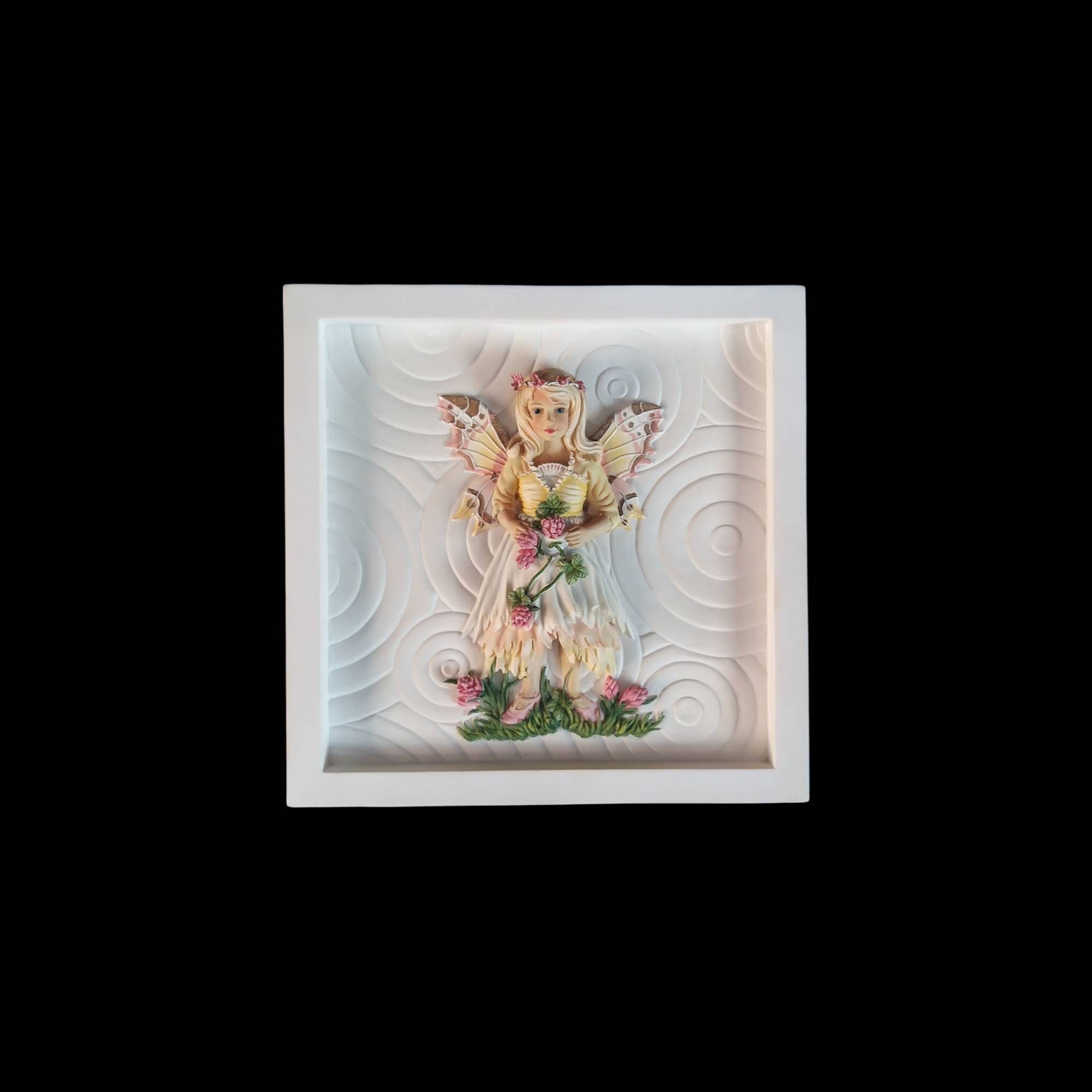 Vintage the Leonardo Collection the Charm Gatherer by Vintage the Leonardo Collection the Charm Gatherer by