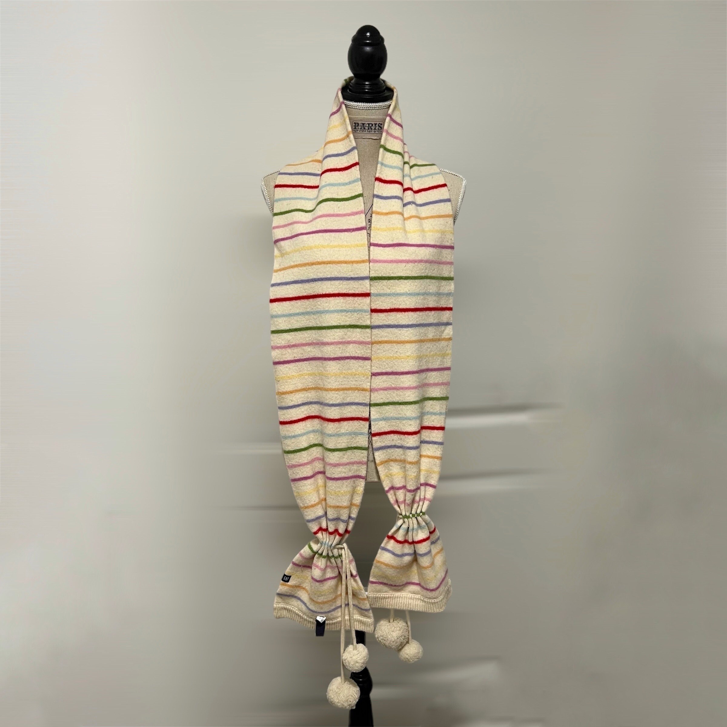 Vintage GAP Kids Women's Unisex 100% Lambs Wool Knitted Ivory