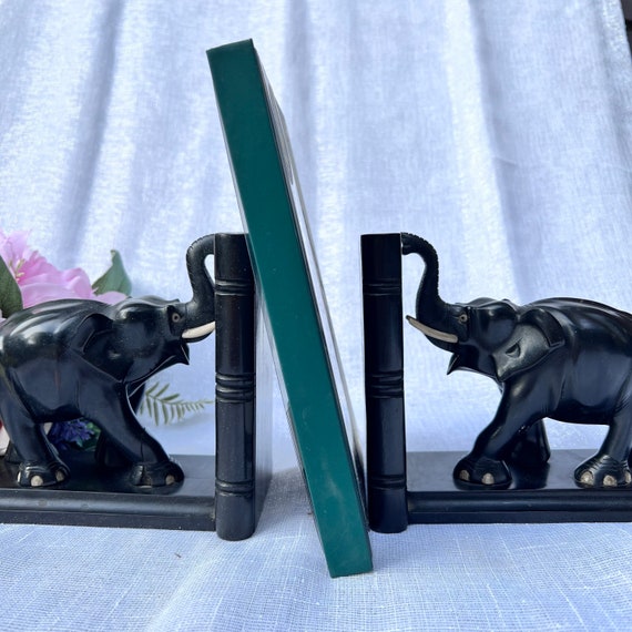 BELLE ANCIENNE PAIRE de SERRE LIVRES ELEPHANTS BOIS Foncé & Lourd Afrique D Noir