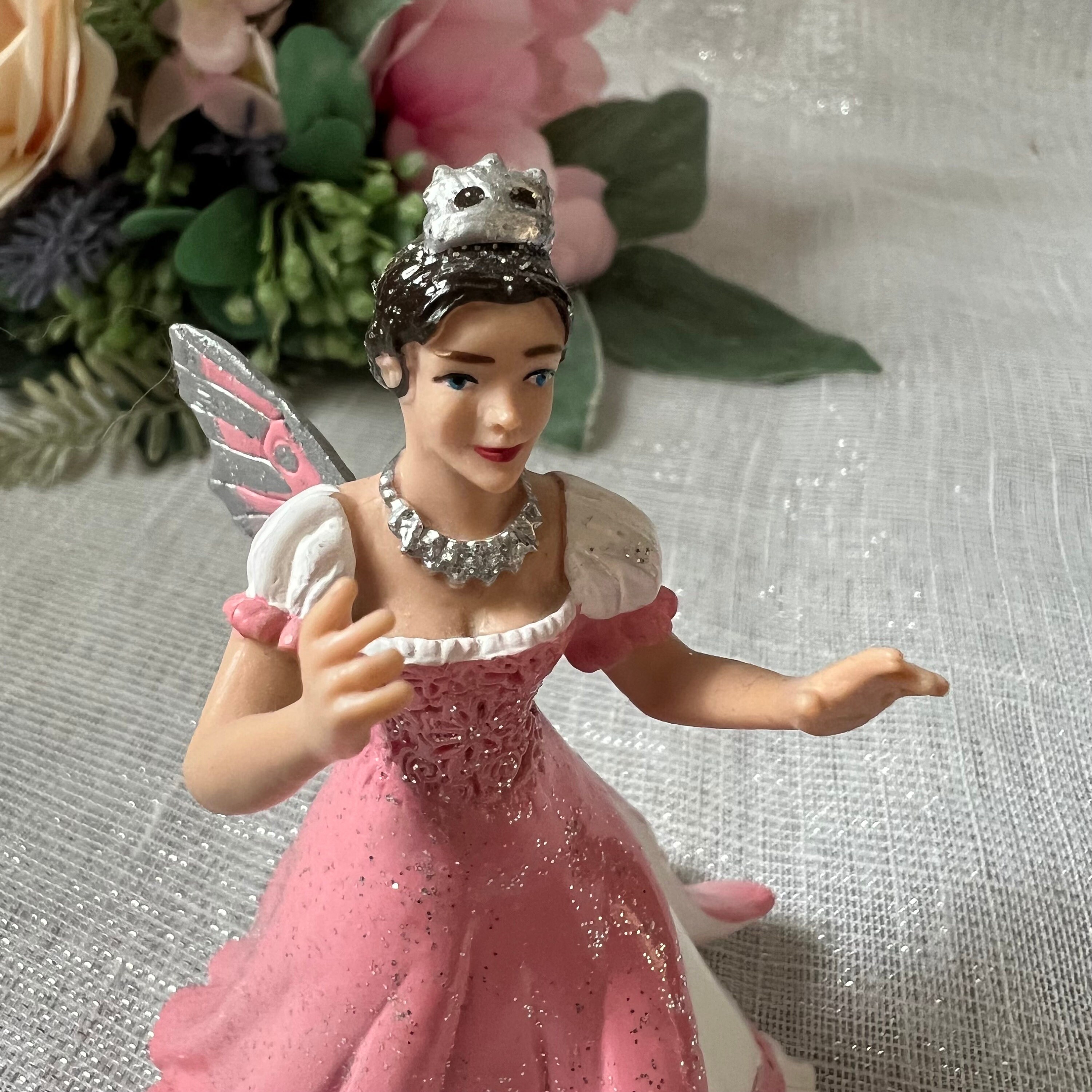 PAPO the Enchanted World Pink Dress Butterfly Wings Queen of Elves