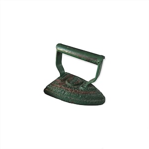 Antique Small Old Green Flat Hand Iron Forged Cast Clothes Iron Rustic Farmhouse Cottage Rustic Decor