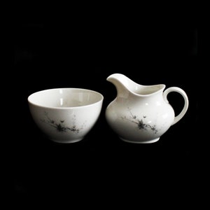 Vintage Royal Doulton English Translucent China Greenbrier Grey Flowers Off White Creamer Milk Jug & Sugar Matcha Bowl Set Mid-century